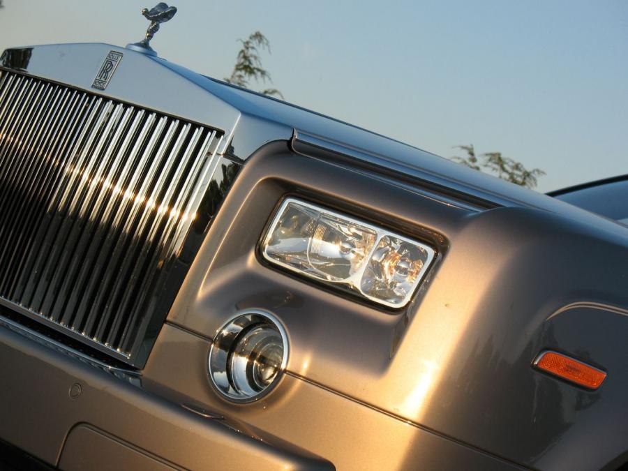  Rolls-Royce Phantom 2007 года  (фото 46 из 102)